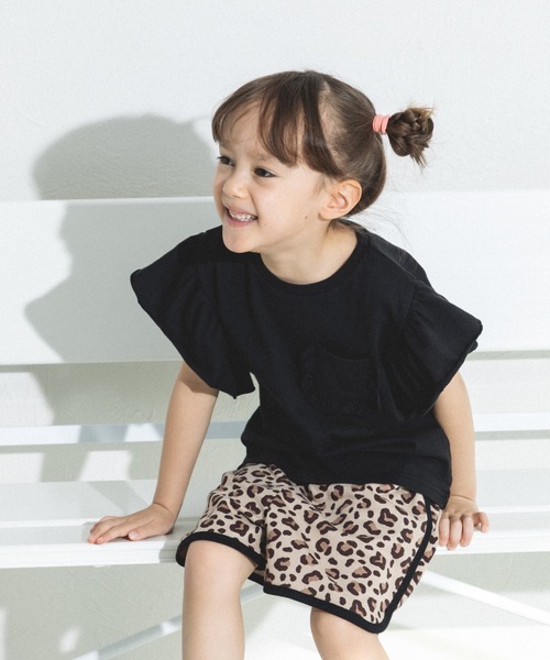 pairmanon（ペアマノン）の「ビッグフリル 胸ポケットTシャツ（Tシャツ/カットソー・キッズ・ブラック系その他/ライトピンク/ブルー/ピンク・90/100/110/120/130/140/150）」の5枚目の写真