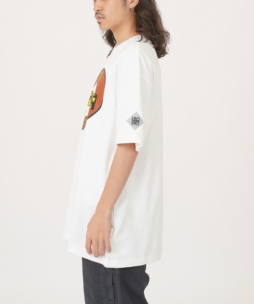PUMA（プーマ）の「PUMAxP.A.M. GRAPHIC TEE 622678（Tシャツ/カットソー・メンズ・ホワイト/イエロー/ブラック・MEDIUM/M）」の19枚目の写真