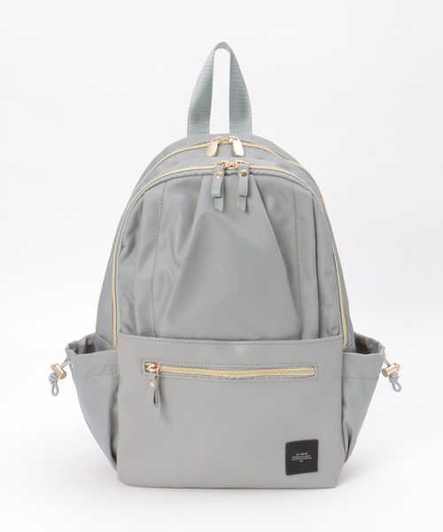 ikka（イッカ）の「撥水10ポケットミニリュック（バックパック/リュック・レディース・ブラック/グレー/オリーブ・FREE）」の9枚目の写真