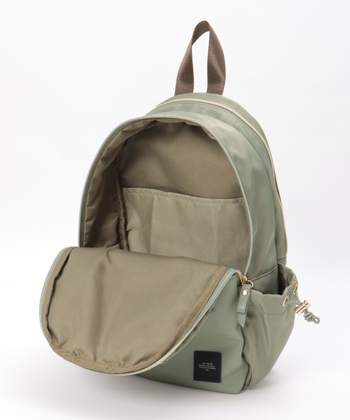 ikka（イッカ）の「撥水10ポケットミニリュック（バックパック/リュック・レディース・ブラック/グレー/オリーブ・FREE）」の10枚目の写真