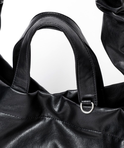 LOWRYS FARM（ローリーズファーム）の「シャーリング2WAYBAG 100159（トートバッグ・レディース・グレー/ブラック/アイボリー・FREE）」の17枚目の写真