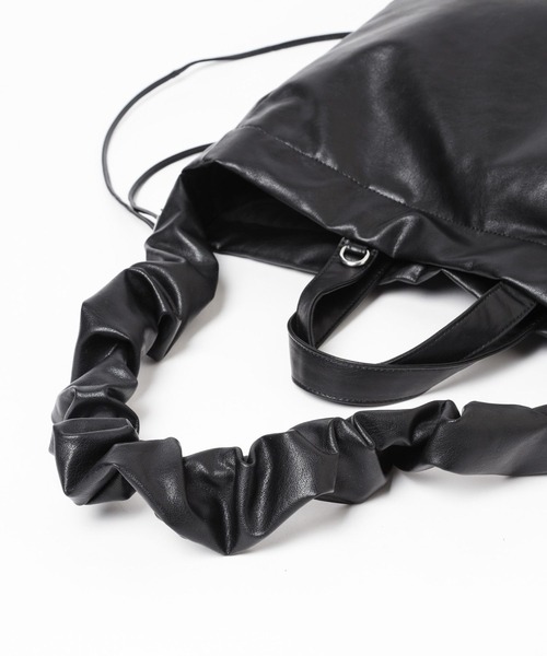 LOWRYS FARM（ローリーズファーム）の「シャーリング2WAYBAG 100159（トートバッグ・レディース・グレー/ブラック/アイボリー・FREE）」の18枚目の写真