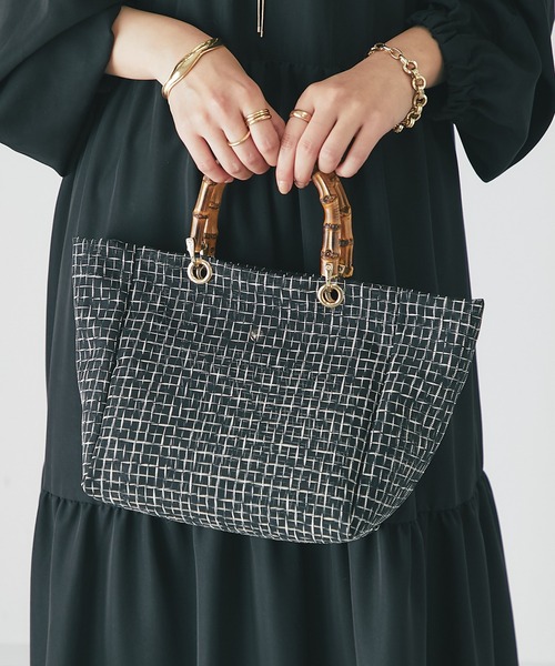 un dix cors（アンディコール）の「バンブーシアーバッグ（ハンドバッグ・レディース・ブラック/ブラウン・FREE）」の13枚目の写真