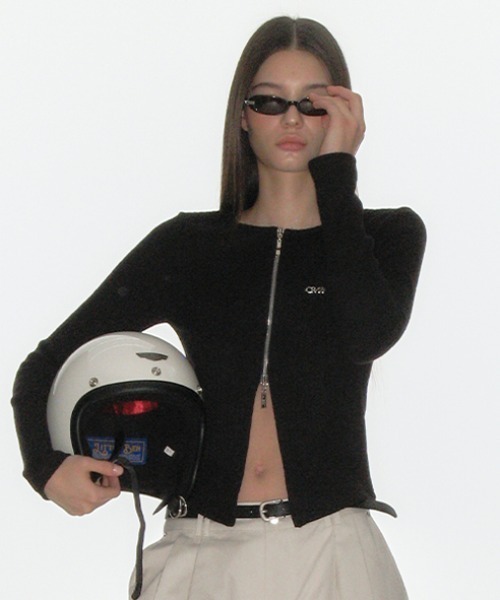 CRANK(クランク)の「A'GEM/9 × .kom 『CRANK/クランク』 RIBBED ZIPPER CARDIGAN/リベットジップカーデ(カーディガン/ボレロ・レディース・ブラック/グレー・FREE)」の1枚目の写真