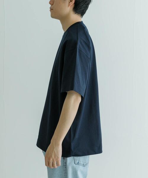 URBAN RESEARCH(アーバンリサーチ)の「『XLサイズあり』クイックドライストレッチTシャツ(Tシャツ/カットソー・メンズ・ホワイト/ネイビー/ブラック系その他・SMALL/X-LARGE/MEDIUM/LARGE)」の9枚目の写真