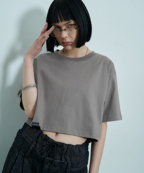 AIVER(アイバー)の「AIVER 16/-ウォッシュ天竺クロップドS/S TEE(Tシャツ/カットソー・レディース・ブラック/チャコールグレー/アッシュグレー/ホワイト・SMALL/MEDIUM/LARGE)」の6枚目の写真