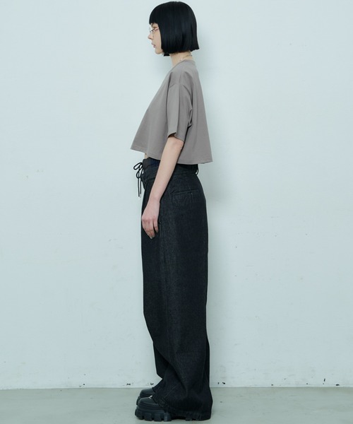 AIVER(アイバー)の「AIVER 16/-ウォッシュ天竺クロップドS/S TEE(Tシャツ/カットソー・レディース・ブラック/チャコールグレー/アッシュグレー/ホワイト・SMALL/MEDIUM/LARGE)」の10枚目の写真