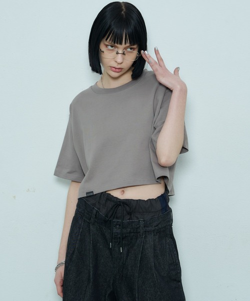 AIVER(アイバー)の「AIVER 16/-ウォッシュ天竺クロップドS/S TEE(Tシャツ/カットソー・レディース・ブラック/チャコールグレー/アッシュグレー/ホワイト・SMALL/MEDIUM/LARGE)」の8枚目の写真