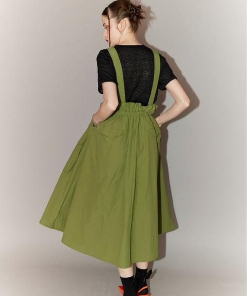 Candy Stripper（キャンディストリッパー）の「NYLON GATHER JUMPER スカート（ジャンパースカート・レディース・ブラック/カーキ/アイボリー・2）」の7枚目の写真