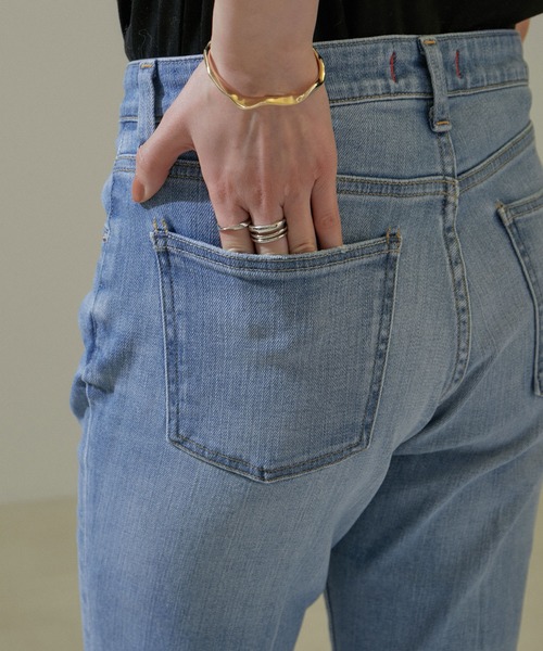 RED CARD TOKYO（レッドカード）の「【RED CARD TOKYO（レッドカートーキョー）】Marmalade Ankle（デニムパンツ・レディース・ブルー系その他6・24/23/22/21）」の7枚目の写真