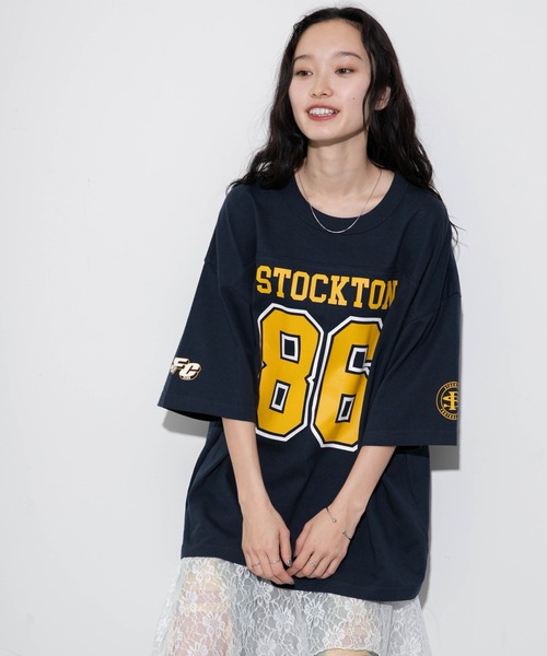 WEGO（ウィゴー）の「WEGO/フットボールBIG T（Tシャツ/カットソー・メンズ・スミクロ/ネイビー/オフホワイト/ダークグリーン/ライトグレー/レッド・MEDIUM/LARGE）」の18枚目の写真