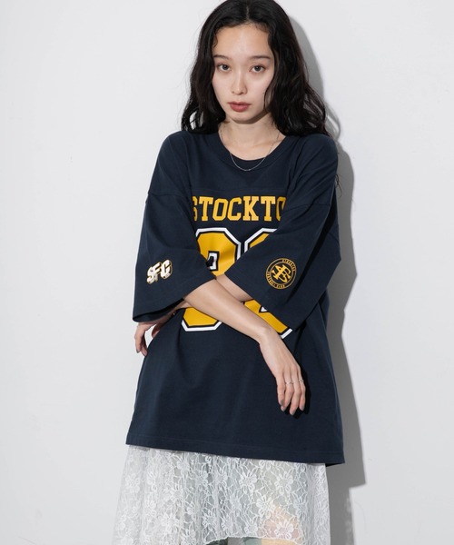 WEGO（ウィゴー）の「WEGO/フットボールBIG T（Tシャツ/カットソー・メンズ・スミクロ/ネイビー/オフホワイト/ダークグリーン/ライトグレー/レッド・MEDIUM/LARGE）」の19枚目の写真