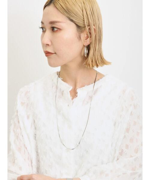 Samansa Mos2 blue（サマンサモスモスブルー）の「◎前後2wayジャカードギャザーブラウス（シャツ/ブラウス・レディース・ピンク/オフホワイト/ブラック・F）」の4枚目の写真