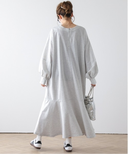 AMELY(エミリー)の「2wayフレアワンピース(ワンピース・レディース・ブラック/ブルー/オートミール・フリー)」の10枚目の写真