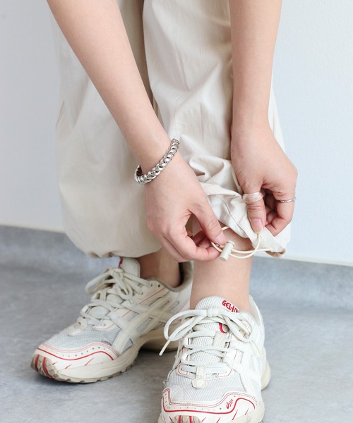 cepo（セポ）の「ドロストキャミカーゴロンパース（サロペット/オーバーオール・レディース・ブラック/オフホワイト・M）」の8枚目の写真