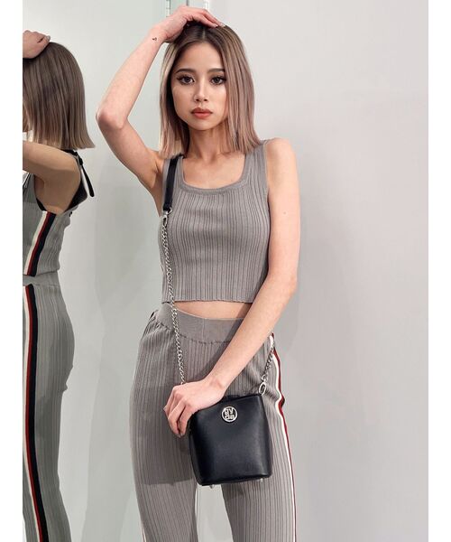 GYDA（ジェイダ）の「【SETUP着用可】サイドラインニットタンクトップ（ニット/セーター・レディース・ピンク/グレー/ブラック・FREE）」の11枚目の写真