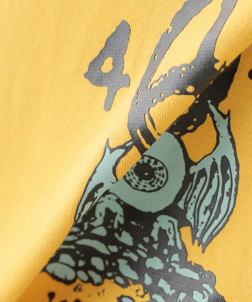 BRAIN DEAD(ブレインデット)の「【BRAIN DEAD/ブレインデッド】4D VISION TOTEM T-SHIRT:Tシャツ(Tシャツ/カットソー・レディース・ベージュ・X-SMALL)」の2枚目の写真