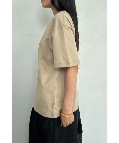 ALEXIA STAM（アリシアスタン）の「Nostalgic Favorites Tee /フロントデザインオーバーTee（Tシャツ/カットソー・レディース・ホワイト/ベージュ/チャコールグレー・FREE）」の21枚目の写真
