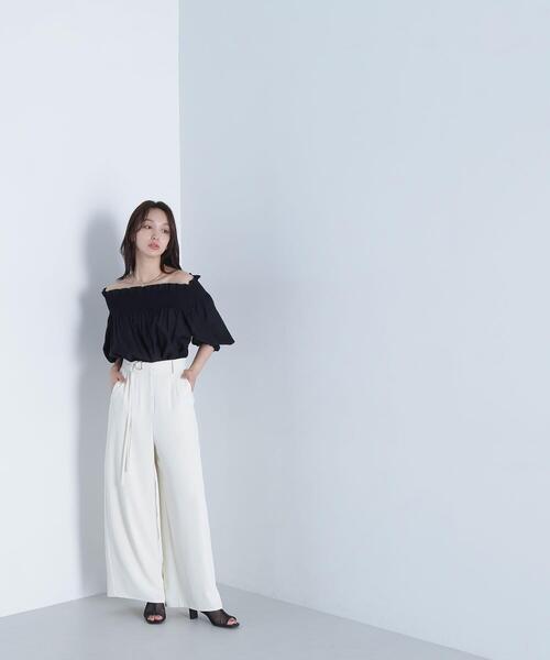 NATURAL BEAUTY BASIC(ナチュラルビューティーベーシック)の「◇シャーリングオフショルブラウス(シャツ/ブラウス・レディース・ブラック/ピンク/ブラウン・SMALL/MEDIUM)」の9枚目の写真