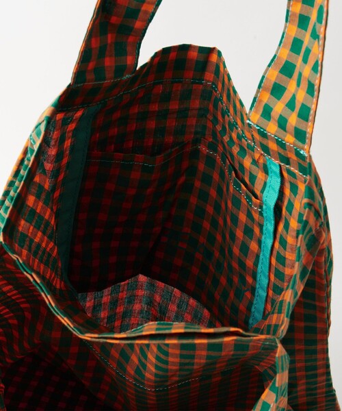 BEAUTY&YOUTH UNITED ARROWS（ビューティーアンドユースユナイテッドアローズ）の「チェック ポケッタブル トートバッグ（トートバッグ・レディース・オレンジ/イエロー・FREE）」の7枚目の写真