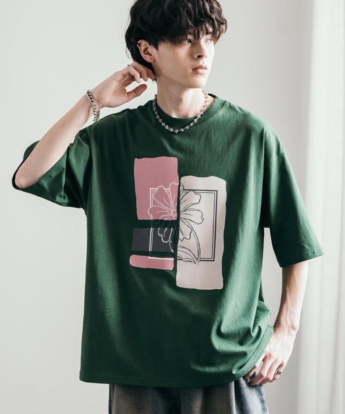 Rocky Monroe(ロッキーモンロー)の「オーバーサイズフラワーアートプリント半袖Tシャツ(Tシャツ/カットソー・メンズ・ホワイト/ネイビー/チャコール/グリーン・M/L/XL)」の3枚目の写真