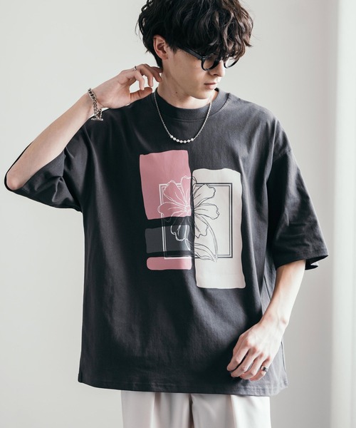 オーバーサイズフラワーアートプリント半袖Tシャツ（Tシャツ 
