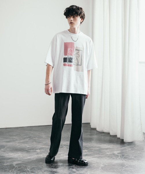 Rocky Monroe(ロッキーモンロー)の「オーバーサイズフラワーアートプリント半袖Tシャツ(Tシャツ/カットソー・メンズ・ホワイト/ネイビー/チャコール/グリーン・M/L/XL)」の6枚目の写真