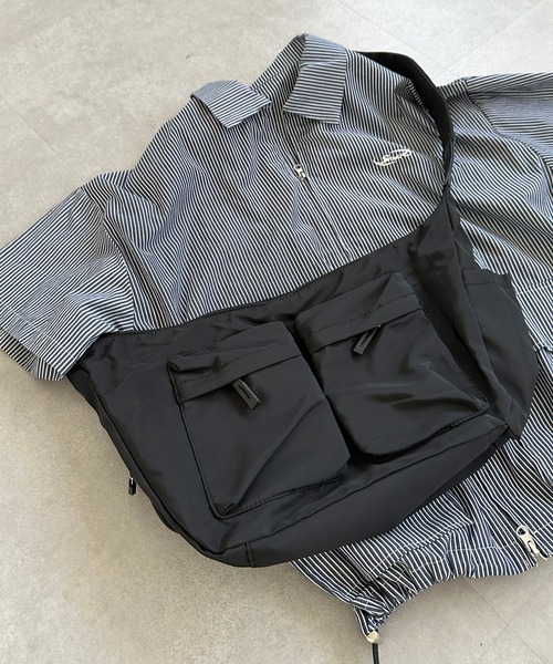 apres jour mignon（アプレジュールミニョン）の「【apresjour mignon×ARIAZ】BIGポケットショルダー（ショルダーバッグ・レディース・グレー/ブラック/カーキ・ONESIZE）」の12枚目の写真