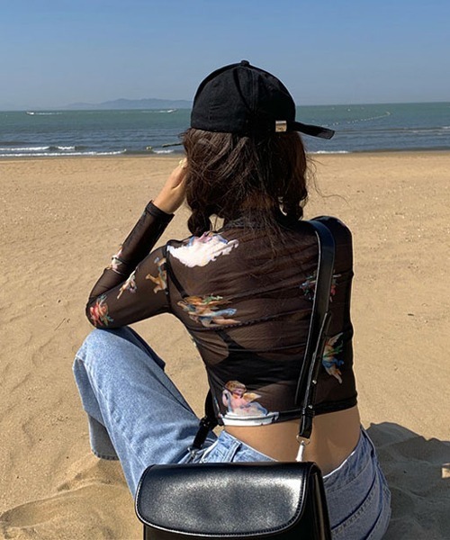 Mayree（メイリー）の「【Mayree】 天使柄 シースルー シアー メッシュ ハイネック タートル（Tシャツ/カットソー・レディース・ブラック・FREE）」の4枚目の写真