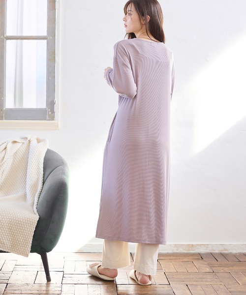 【未使用】ヒスクローネ　さえら　パジャマ　ルームウェアレース 未使用] さえら ヒスクローネ ルームウェア パジャマ 2025年最新