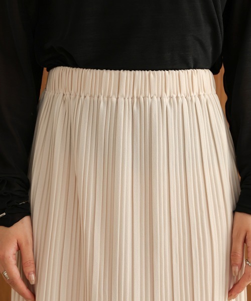 Bab（バブ）の「【S・Mサイズ展開】ランダムプリーツスカート（スカート・レディース・ホワイト系その他/グレイッシュベージュ/ブラック・M/S）」の4枚目の写真