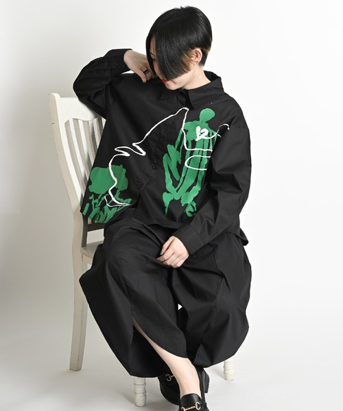 MARAI(マーライ)の「アートプリント長袖ブラウス レギュラーカラー(シャツ/ブラウス・レディース・ブラック/ホワイト・FREE)」の15枚目の写真