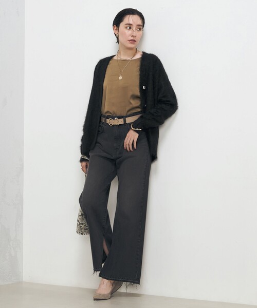 Laraaji(ララージ)の「カシミヤファー加工Vネックカーディガン(カーディガン/ボレロ・レディース・ブラウン/ブラック・38)」の12枚目の写真