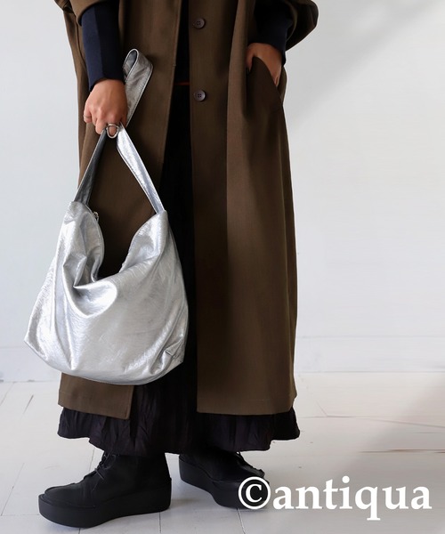 antiqua（アンティカ）の「シルバートートバッグ（ショルダーバッグ・レディース・シルバー・FREE）」の10枚目の写真