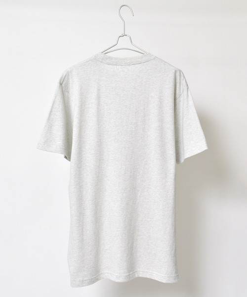 Revo.(レボ)の「RGY SHUTTER CHANCE デザインプリントTシャツ(Tシャツ/カットソー・レディース・オートミール/ホワイト・L/M)」の4枚目の写真
