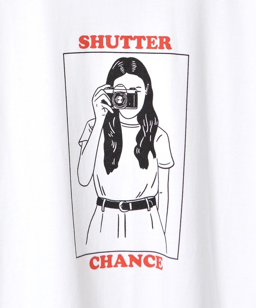 Revo.(レボ)の「RGY SHUTTER CHANCE デザインプリントTシャツ(Tシャツ/カットソー・レディース・オートミール/ホワイト・L/M)」の5枚目の写真