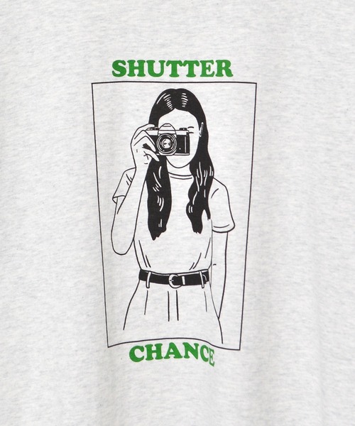 Revo.(レボ)の「RGY SHUTTER CHANCE デザインプリントTシャツ(Tシャツ/カットソー・レディース・オートミール/ホワイト・L/M)」の6枚目の写真