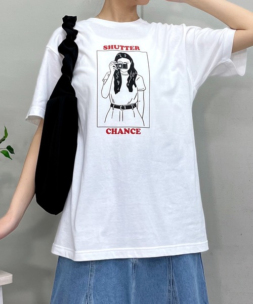 Revo.(レボ)の「RGY SHUTTER CHANCE デザインプリントTシャツ(Tシャツ/カットソー・レディース・オートミール/ホワイト・L/M)」の7枚目の写真