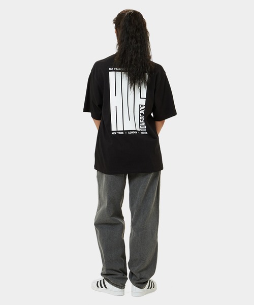 HUF（ハフ）の「BIG BLOCK TEE / HUF ハフ ヘビーウェイト プリント Tシャツ 半袖（Tシャツ/カットソー・メンズ・ブラック/ホワイト・SMALL/MEDIUM/LARGE/X-LARGE/XX-LARGE）」の16枚目の写真