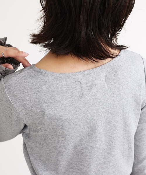 n'OrLABEL(ノアールレーベル)の「袖シャーリングカットソー(Tシャツ/カットソー・レディース・ブラック/オフホワイト/杢グレー/ボルドー・S~M/L~LL/3L)」の15枚目の写真