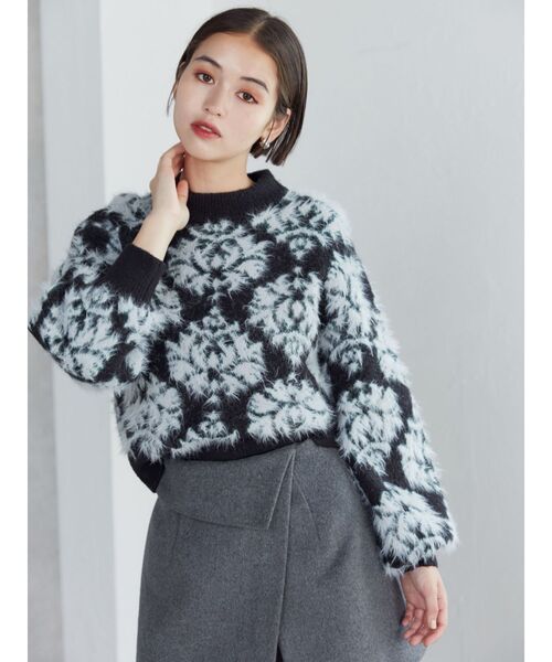 MURUA（ムルーア）の「ダマスクシャギーニットトップス（ニット/セーター・レディース・ブラック/パープル/モカ・FREE）」の8枚目の写真