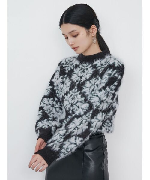 MURUA（ムルーア）の「ダマスクシャギーニットトップス（ニット/セーター・レディース・ブラック/パープル/モカ・FREE）」の10枚目の写真