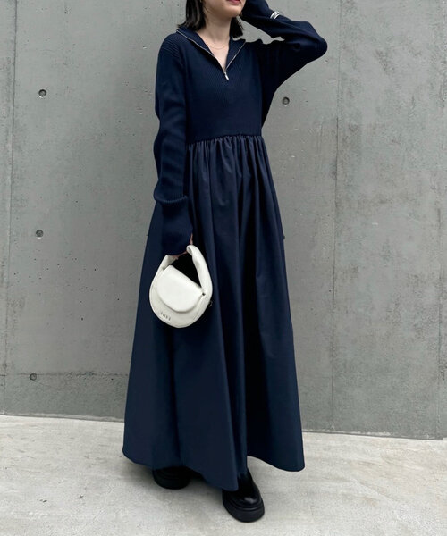 mline（エムライン）の「[mline]ハーフZIPロングワンピース（ワンピース・レディース・ネイビー/ベージュ・1/2）」の2枚目の写真