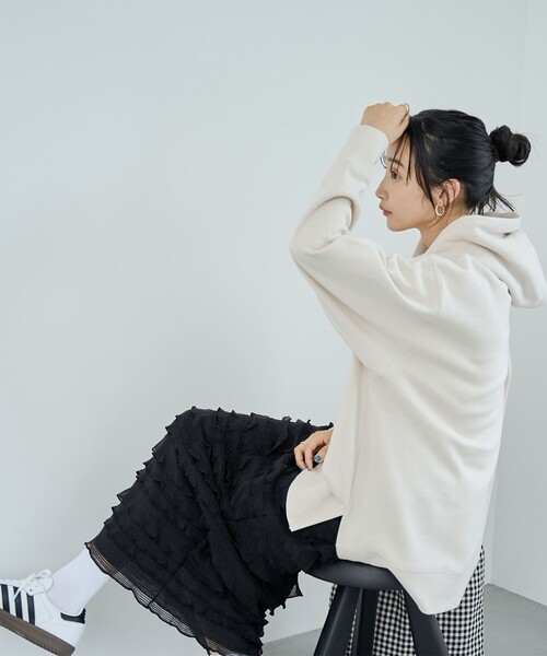 coen（コーエン）の「CVC裏起毛フーディーパーカー（パーカー・レディース・ワインレッド/ブラック/オフホワイト・M/L）」の20枚目の写真