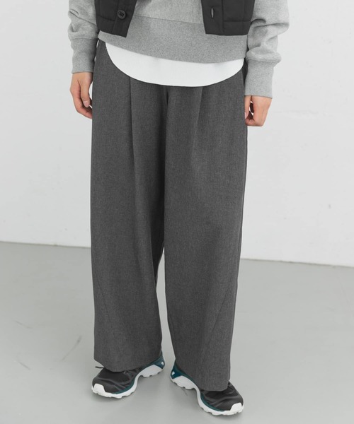 EKAL（エカル）の「タックカーブラインパンツ（その他パンツ・レディース・ブラウン/グレー/ブラック・ONE）」の5枚目の写真