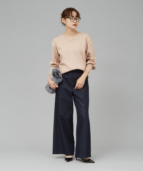 qualite（カリテ）の「リブスムースVネックニット（シャツ/ブラウス・レディース・チャコールグレー/スモークピンク/アイボリー/セージグリーン・フリー）」の11枚目の写真