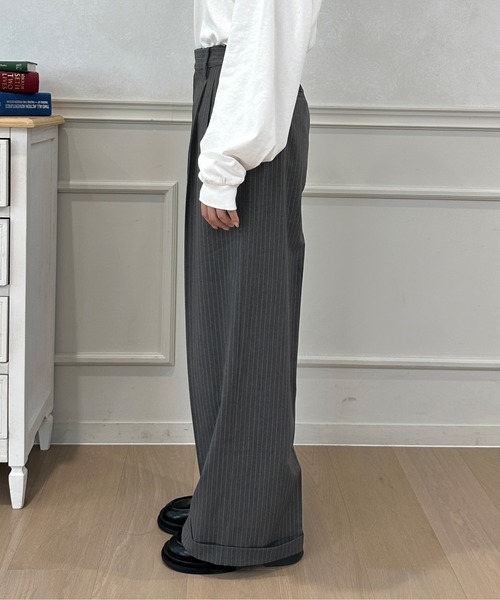 kutir(クティール)の「ワイドストレートスラックスパンツ(スラックス・レディース・グレー系その他2/ネイビー×ホワイト/ブラック×ホワイト/ブラック/チャコールグレー・マルチサイズ)」の21枚目の写真