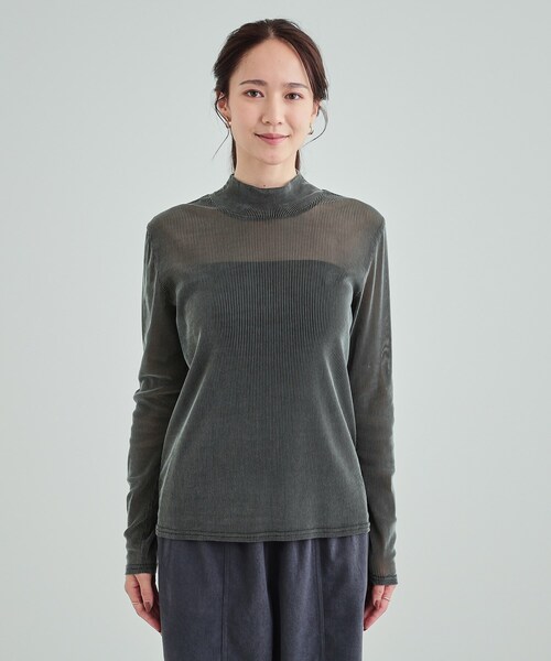 SHOO・LA・RUE（シューラルー）の「チュールストライプハイネック（Tシャツ/カットソー・レディース・チャコール/アイボリー系2/モスグリーン系2・04/01/02/03）」の16枚目の写真