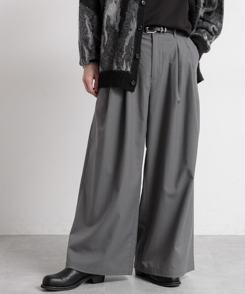 RAGEBLUE(レイジブルー)の「【WEB限定】TRストレッチ/スーパーワイドタックスラックス(スラックス・メンズ・グレー/ブラック・SMALL/MEDIUM/LARGE)」の2枚目の写真