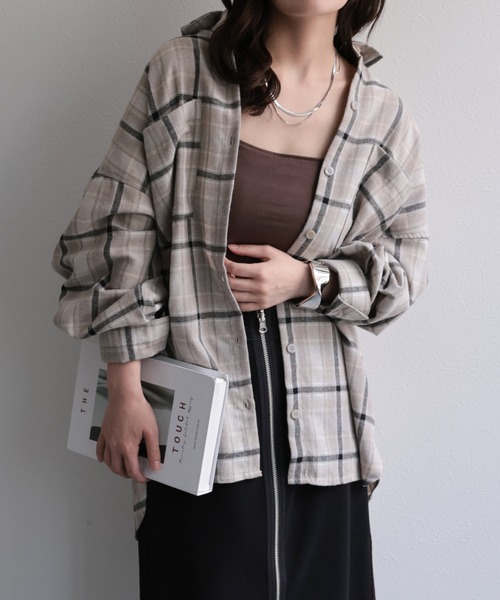 ap retro(アプレトロ)の「オンブレチェックオーバーシャツ / ネルシャツ(シャツ/ブラウス・レディース・ブラック/ブラウン/ライトベージュ/ボルドー/ブルー/オフホワイト/アイボリー/ベージュ/ブルー系その他/オレンジ・FREE)」の6枚目の写真